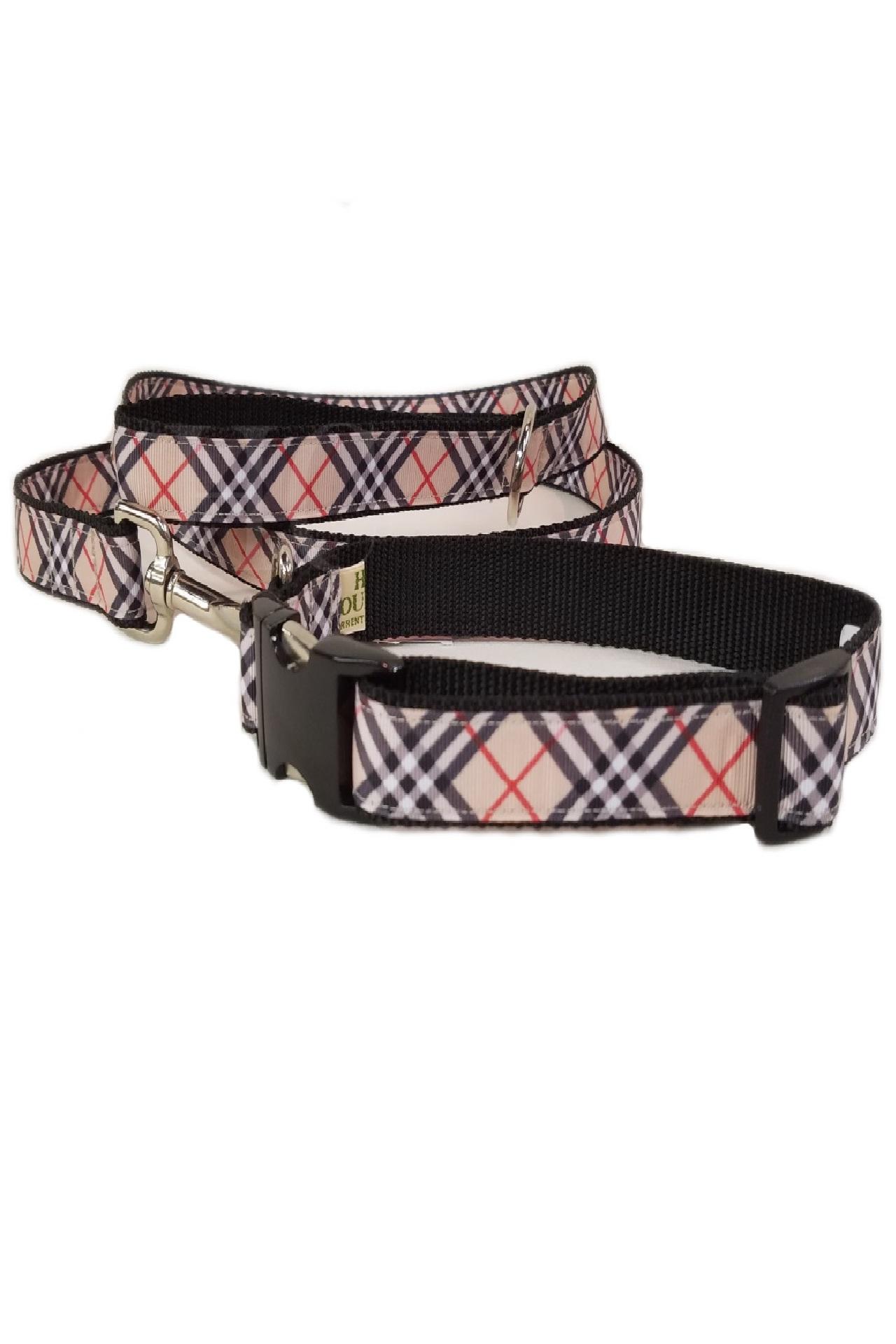 Burberry with Metal Horse Accessory Dog Collar and Leash